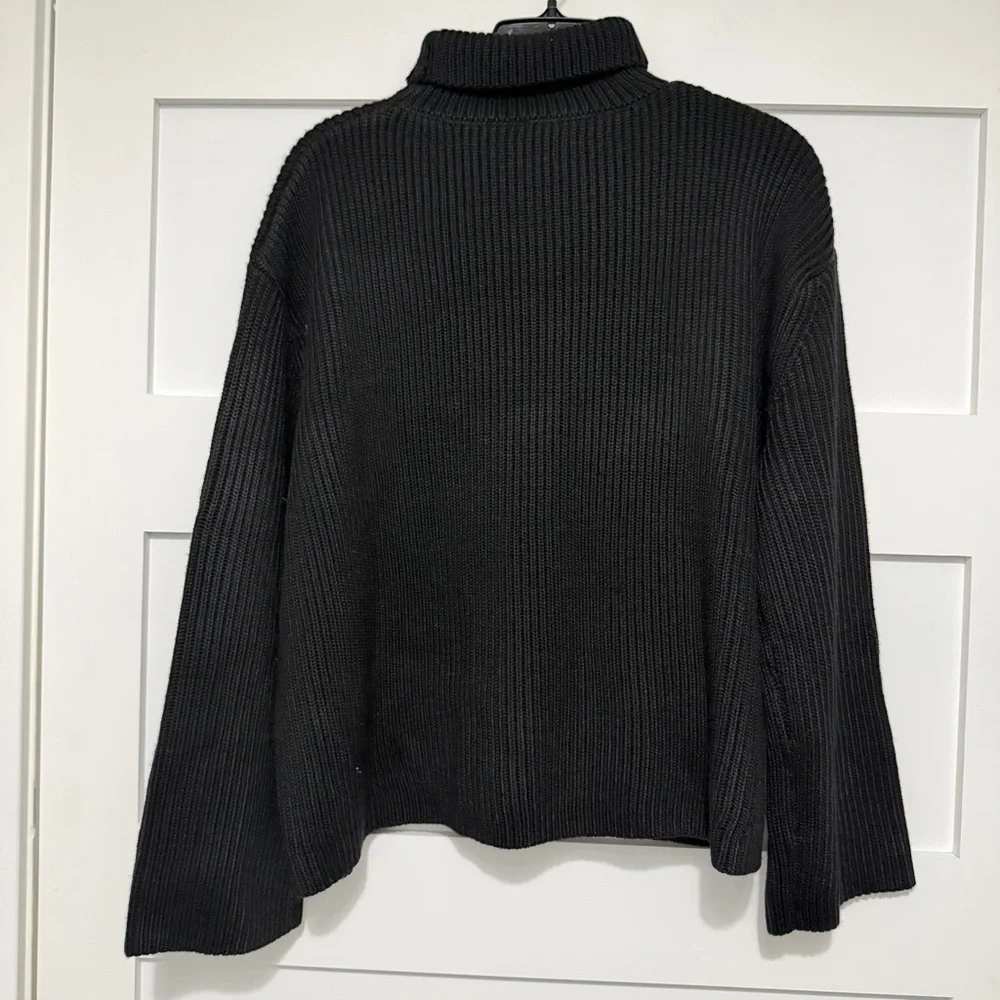 Pomander Place Black Knit Helen Turtleneck Sweater Size Medium 23577 - Picture 5 of 9